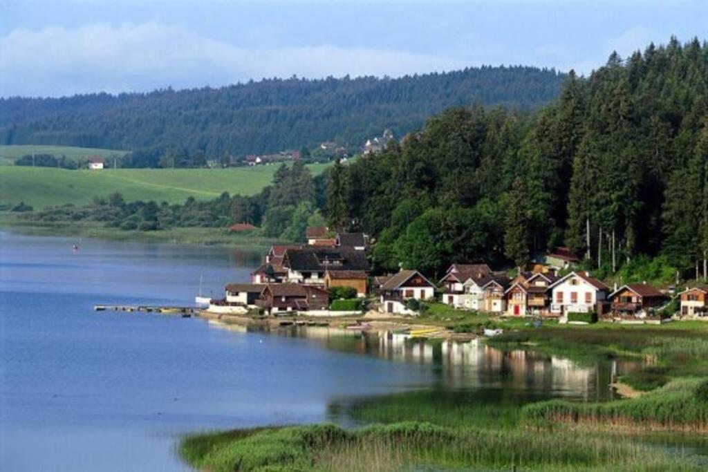 Ancienne Ferme Comtoise 4 Etoiles, 11 Personnes Lac St-Point/Mont D'Or Montperreux Zewnętrze zdjęcie